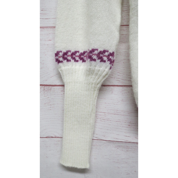 Vintage Mademoiselle Size Small (?) Cream Sweater w/ Purple Leaf Pattern - Picture 5 of 8